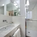 Tailor House 4* Florence