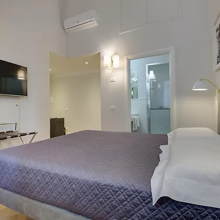 Tailor House 4* Florenz